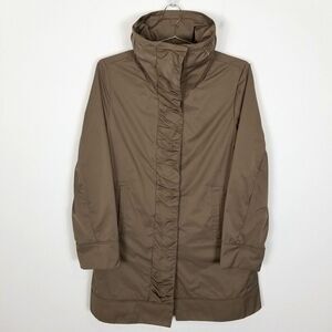 RAINFOREST Women  Ruched Front Packable Rain  Jacket M Hidden Hood Lightweight